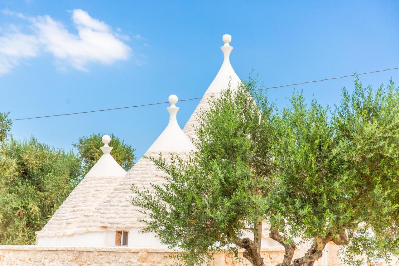 فيلا Trullo Zese Con Piscina Privata سان ميكيلي سالنتينو المظهر الخارجي الصورة