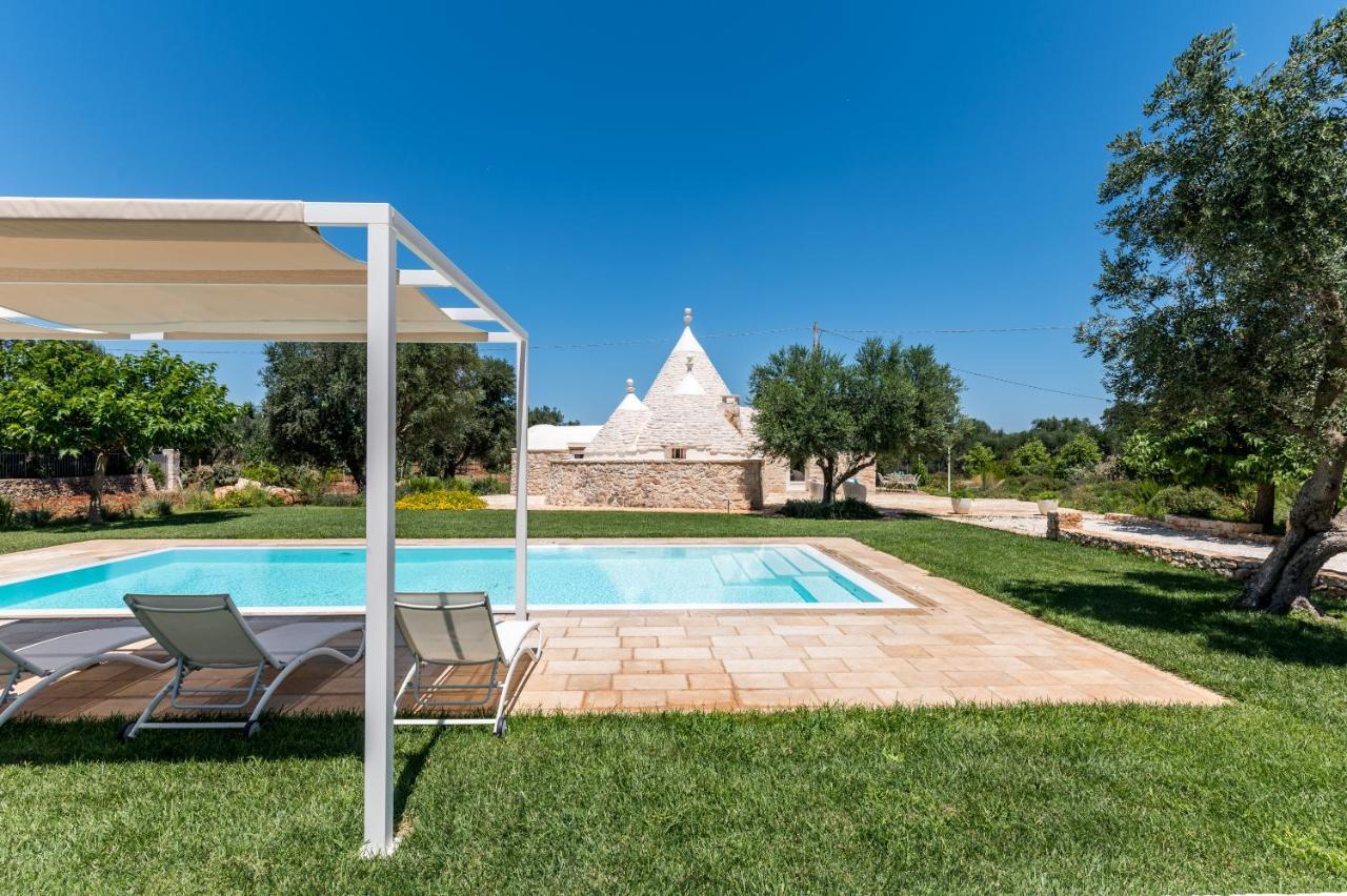 فيلا Trullo Zese Con Piscina Privata سان ميكيلي سالنتينو المظهر الخارجي الصورة