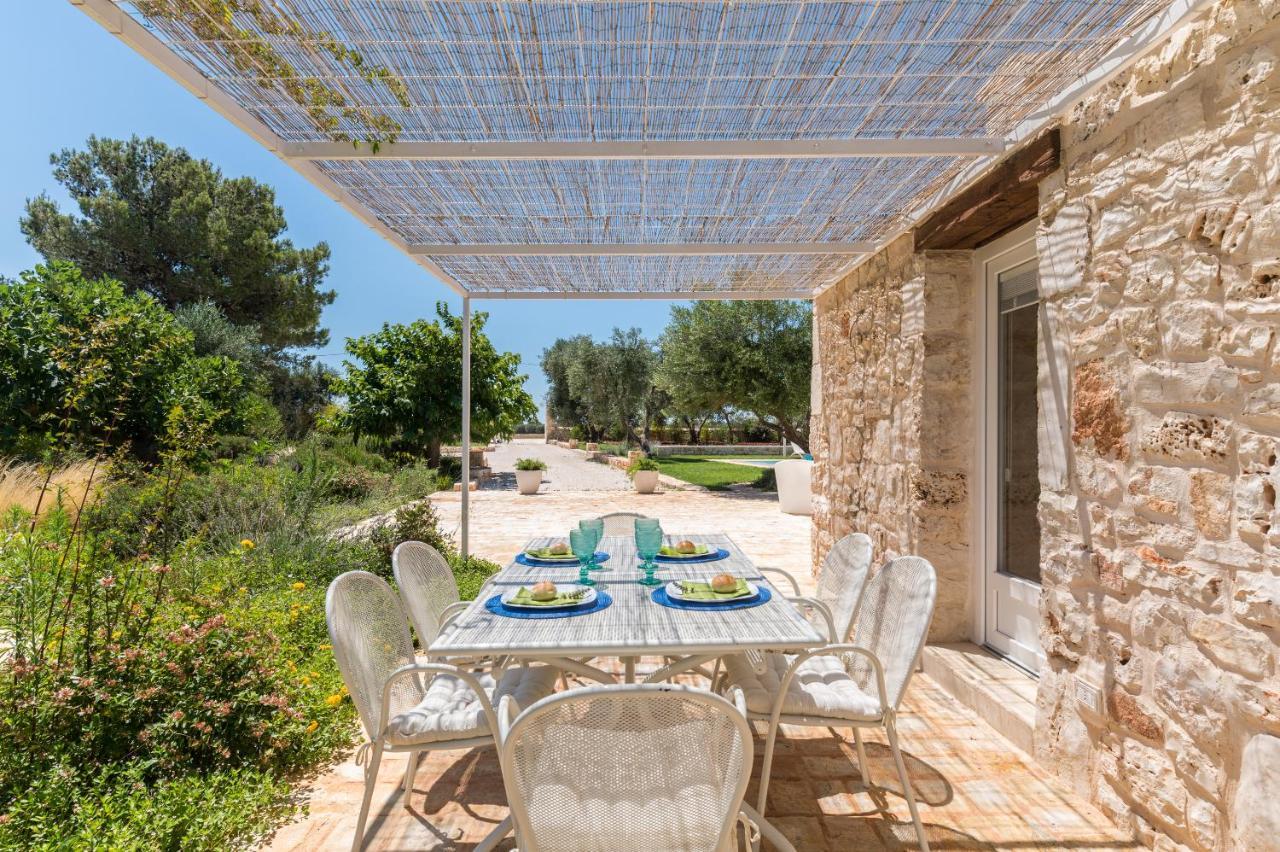 فيلا Trullo Zese Con Piscina Privata سان ميكيلي سالنتينو المظهر الخارجي الصورة
