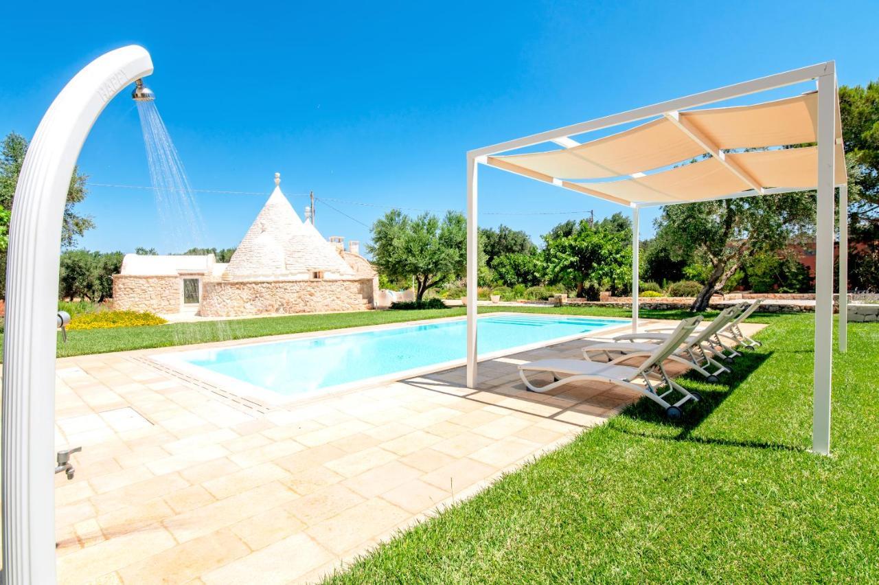 فيلا Trullo Zese Con Piscina Privata سان ميكيلي سالنتينو المظهر الخارجي الصورة
