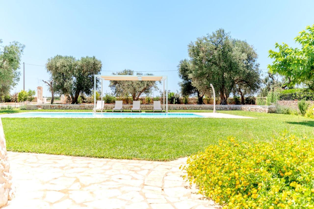 فيلا Trullo Zese Con Piscina Privata سان ميكيلي سالنتينو المظهر الخارجي الصورة