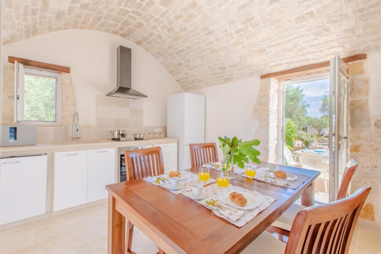 فيلا Trullo Zese Con Piscina Privata سان ميكيلي سالنتينو المظهر الخارجي الصورة